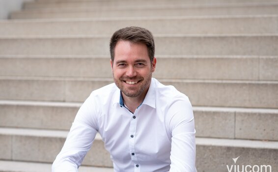 Dipl.-Ing. Simon Back - Geschäftsführer und technischer Leiter der Viucom Digitalagentur in Freilassing bei Salzburg im Berchtesgadener Land | © Dipl.-Ing. Simon Back - Geschäftsführer und technischer Leiter der Viucom Digitalagentur in Freilassing bei Salzburg im Berchtesgadener Land